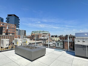 64 N Margin St, Unit 5R in Boston, MA - Building Photo - Building Photo