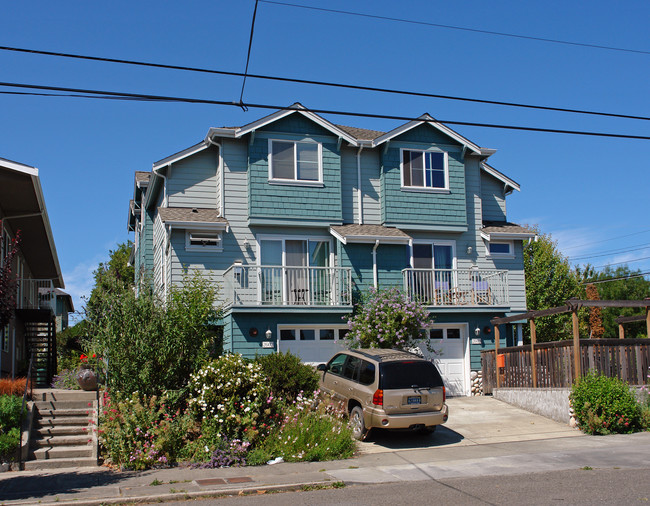 2600 59th St in Seattle, WA - Building Photo - Building Photo