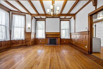 443 W High St in Peoria, IL - Building Photo - Floor Plan