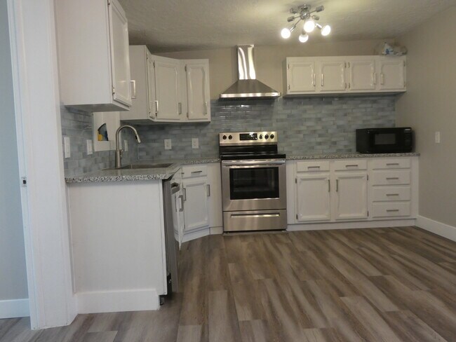 4370 S Falcon St photo'