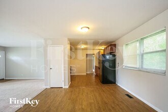 8074 Hague Rd in Indianapolis, IN - Building Photo - Building Photo