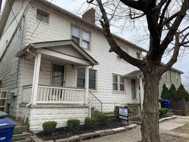 property at 167 E Lincoln St