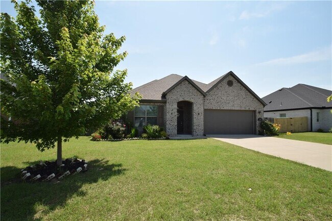 4401 SW Rhinestone Blvd in Bentonville, AR - Building Photo - Building Photo