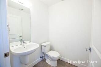 2018 N Bryant St-Unit -105 in Denver, CO - Building Photo - Building Photo