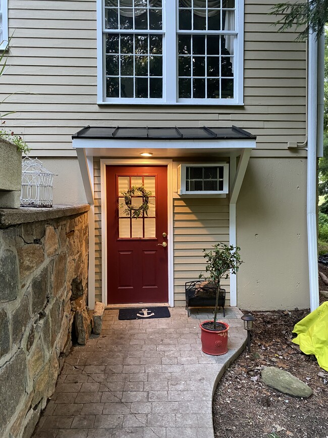 property at 76 Golden Hill St