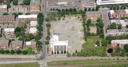 Quartier Soho in Montréal, QC - Building Photo - Building Photo