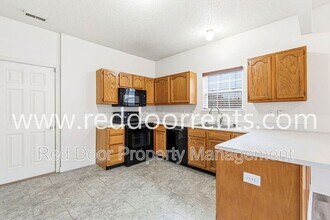 12262 Running Springs Rd in Fishers, IN - Building Photo - Building Photo