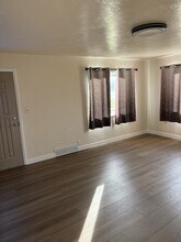 296 S 100 E in Richmond, UT - Building Photo - Building Photo