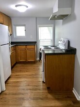 410 E 9th St in Lockport, IL - Building Photo - Building Photo
