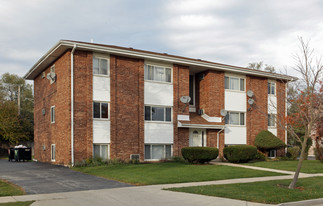 1130 Surrey Dr Apartments