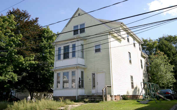 64 Harvard St in Brockton, MA - Building Photo