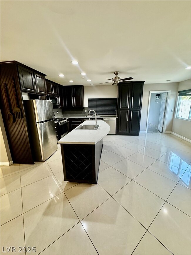 property at 6966 Pleasant View Ave