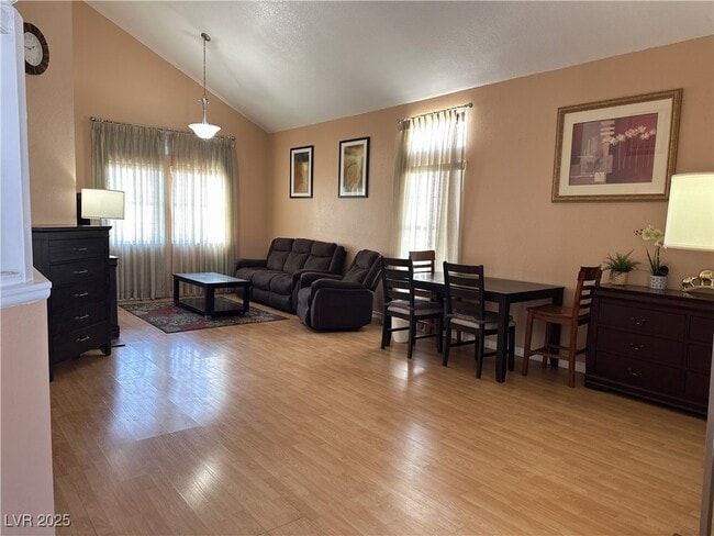 5255 Autumn Sky Rd in Las Vegas, NV - Building Photo - Building Photo