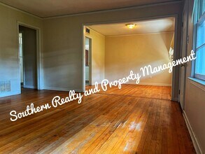 130 E Salem Dr in Montgomery, AL - Building Photo - Building Photo