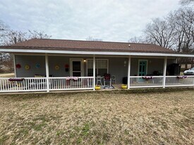 1613 Clay St in Shreveport, LA - Building Photo