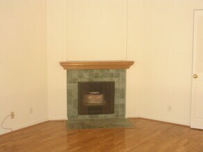 914 Lincoln Blvd, Unit 102 in Santa Monica, CA - Building Photo - Building Photo