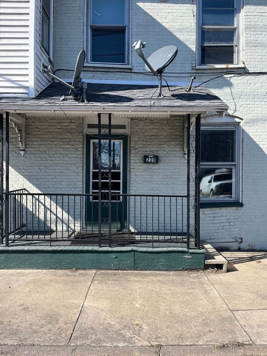 220-224 S Front St in Milton, PA - Building Photo