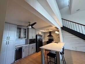 27368 Young Dr in Laguna Niguel, CA - Foto de edificio - Building Photo