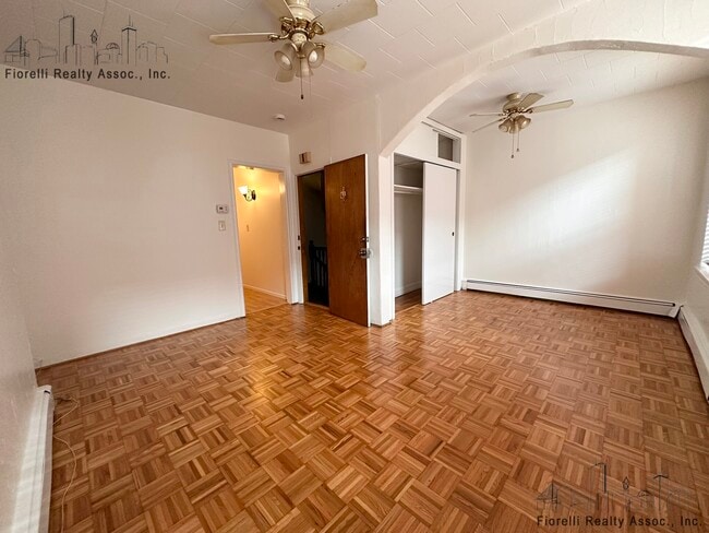 184 Salem St, Unit 3