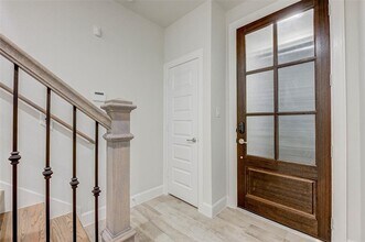2808 Grand Fountains Dr in Houston, TX - Building Photo - Building Photo