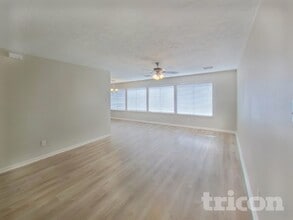 22042 Soft Pines Ct in Porter, TX - Building Photo - Building Photo