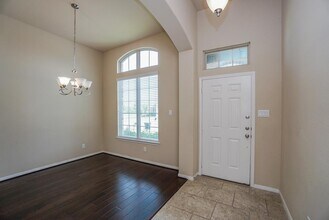 18327 High Summit Ln in Cypress, TX - Building Photo - Building Photo