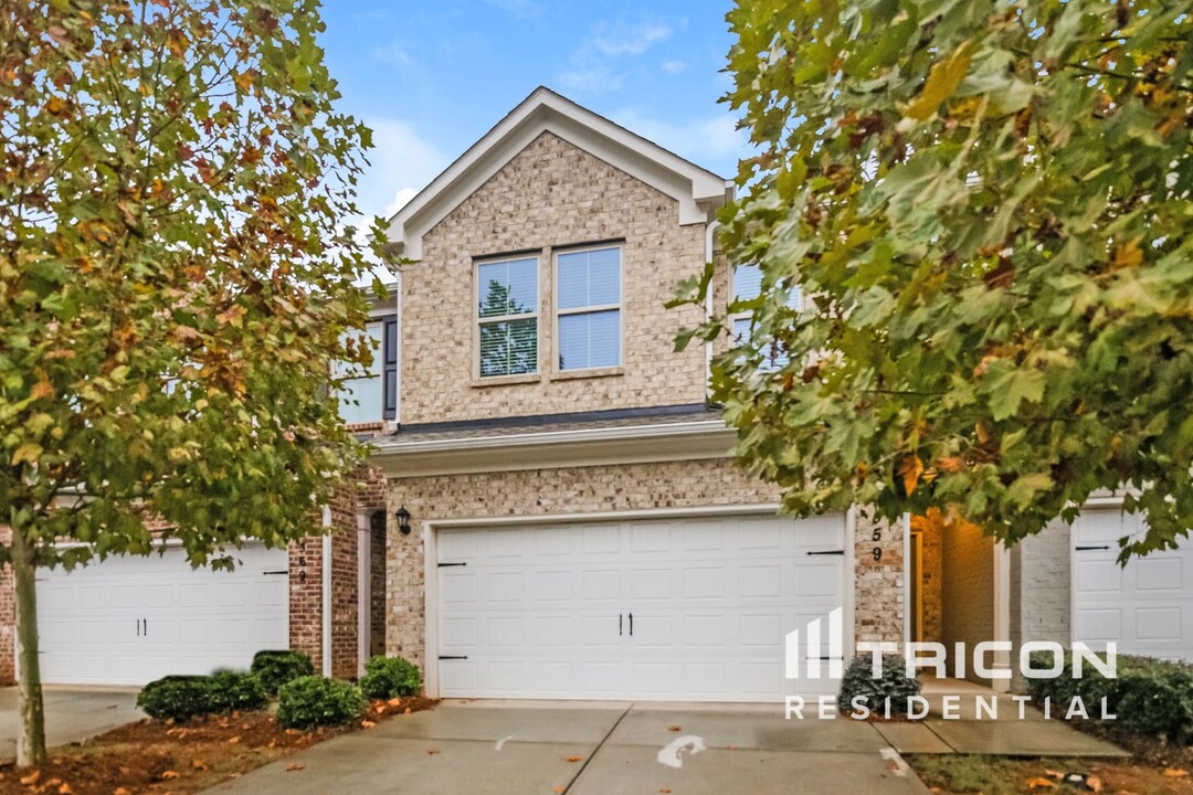 359 Trickum Hill Dr in Lawrenceville, GA - Building Photo