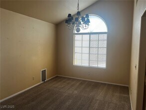 289 Vallarte Dr in Henderson, NV - Building Photo - Building Photo
