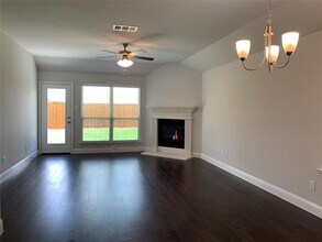 2103 Swanmore Way in Forney, TX - Building Photo - Building Photo