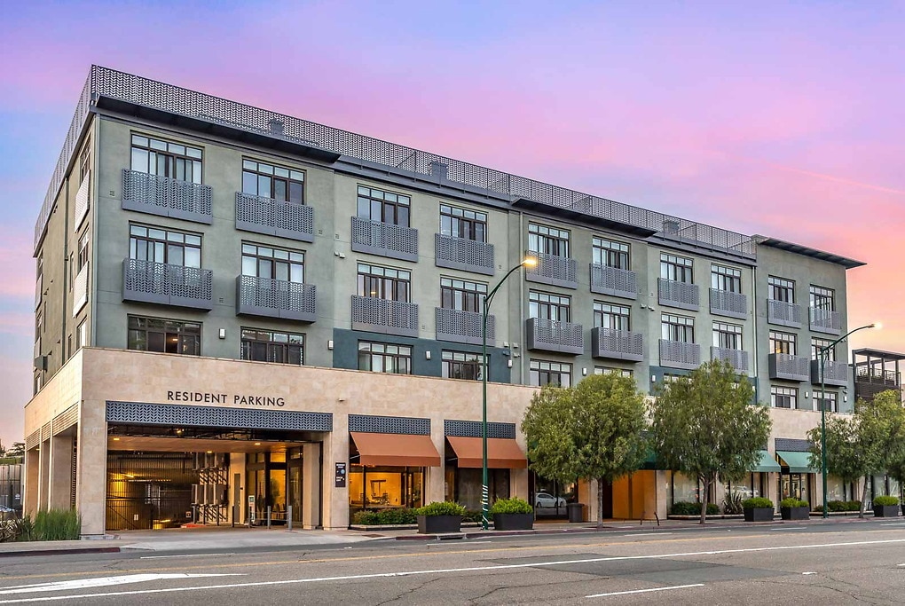 Agora at South Main in Walnut Creek, CA - Foto de edificio