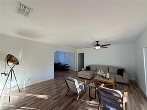 2436 Oak Mill Dr in Kissimmee, FL - Building Photo - Building Photo