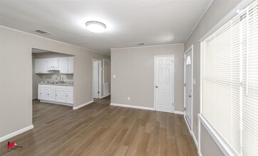 2939 Despot Rd in Shreveport, LA - Building Photo - Building Photo