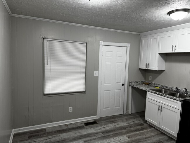 property at 635 Aubrey Dr