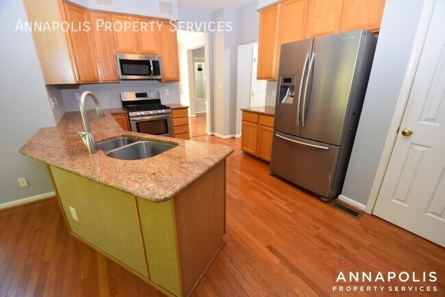 7 Woodbent Dr in Severna Park, MD - Building Photo - Building Photo