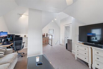 172 Harrison Ave in Mineola, NY - Foto de edificio - Building Photo