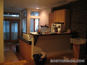 49 Temple Pl in Boston, MA - Building Photo - Building Photo