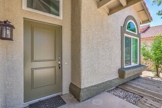 8312 Huxley St in Las Vegas, NV - Building Photo - Building Photo