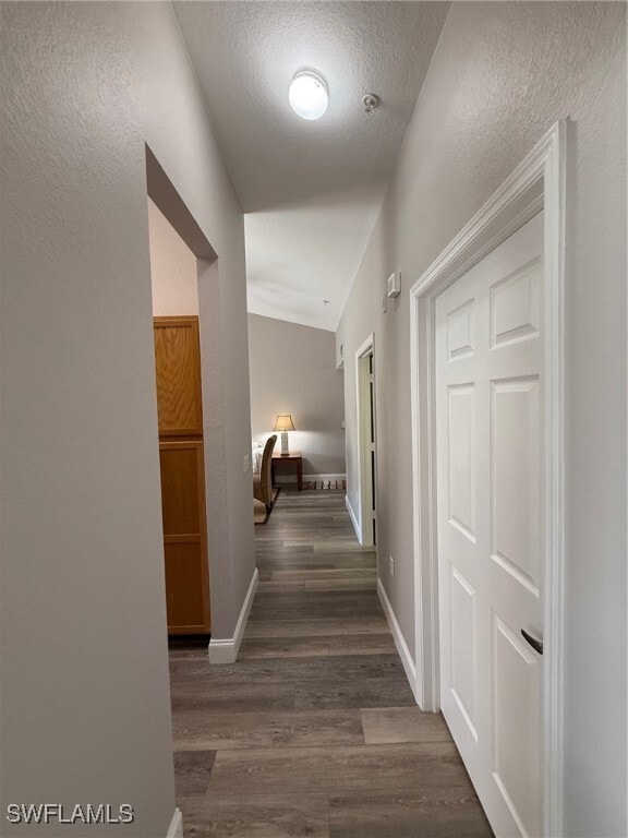 7940 Preserve Cir in Naples, FL - Foto de edificio - Building Photo