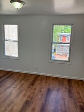 564 Berkley St in Camden, NJ - Building Photo - Building Photo