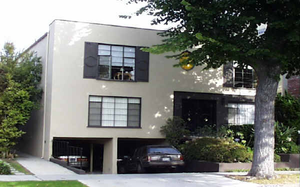 320 S Elm Dr in Beverly Hills, CA - Building Photo - Building Photo