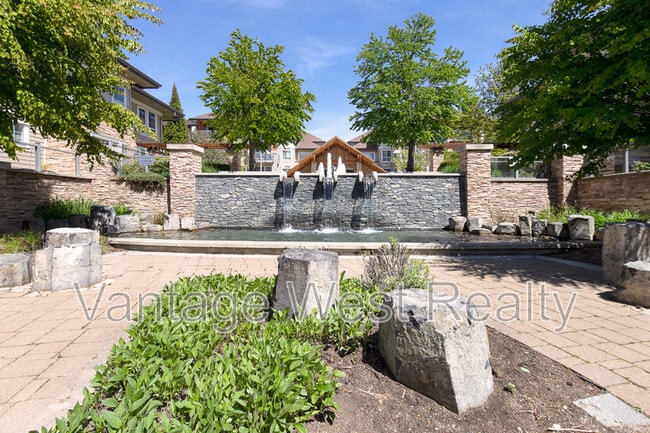 property at 1089-1089 Sunset Dr