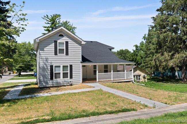 property at 207 W Van Emmon St