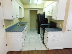 4800 Cinderella Dr in Oklahoma City, OK - Building Photo - Building Photo