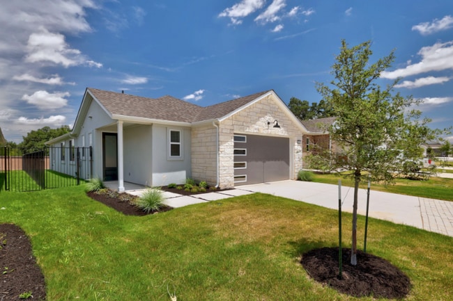 3805 Mesquite Vly Rd in Georgetown, TX - Foto de edificio - Building Photo