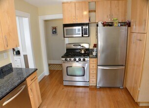 16 Fairmont St in Arlington, MA - Building Photo - Building Photo