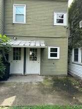 608 Broadway, Unit Second Floor in Hanover, PA - Foto de edificio - Building Photo