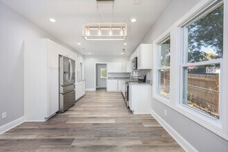 812 Ashdol St in Asheboro, NC - Building Photo - Building Photo