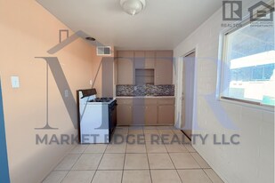 3114 E Hubbell St in Phoenix, AZ - Building Photo