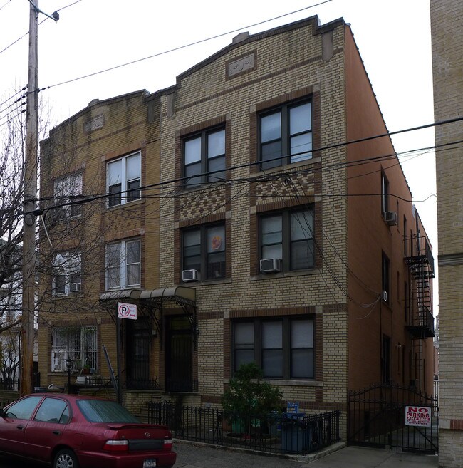 1223 Ovington Ave in Brooklyn, NY - Building Photo - Building Photo