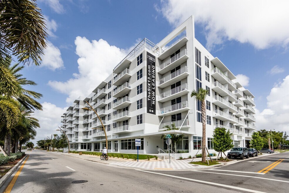 Village Place Apartments Senior Community- | Fort Lauderdale, FL